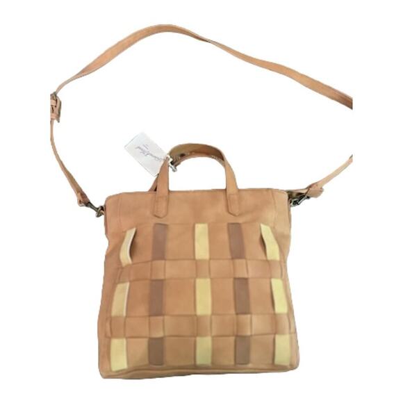 Universal Thread Womens Handbag Adjustable Handle Tan Tote Brown OS New - Picture 2 of 3